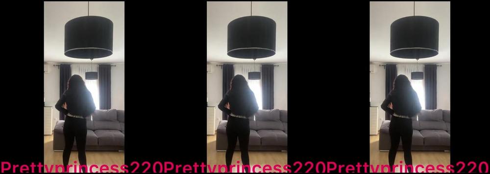 Prettyprincess220 07 14 2023 Onlyfans Video Fartin In Leggings In Leather Jacket