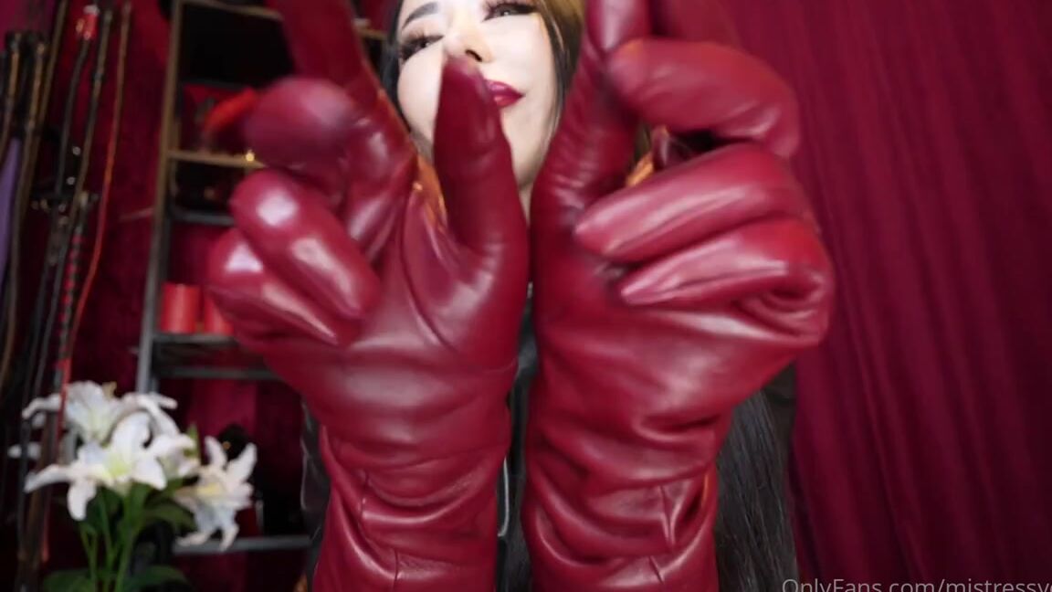 Mistressyouko 11 26 2024 Onlyfans Video Imagine My Red Leather Gloved Hands Wrapping Your Neck