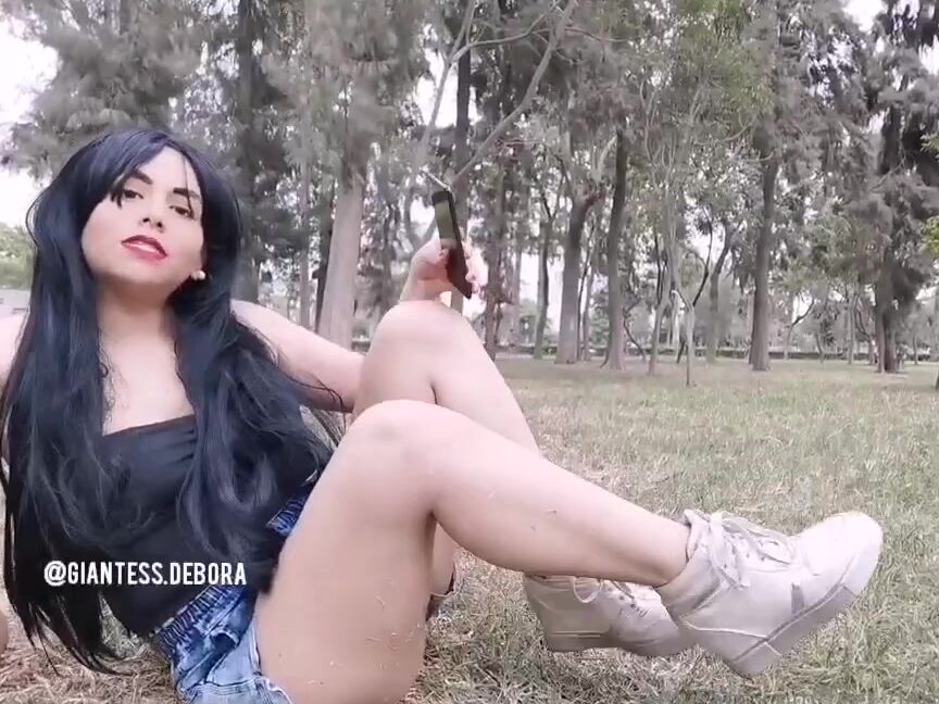 Giantess Debora Nicknamed Giantess Debora Onlyfans Vore Giantess Debora En Espanol Vore Vorefetish Giantess Q