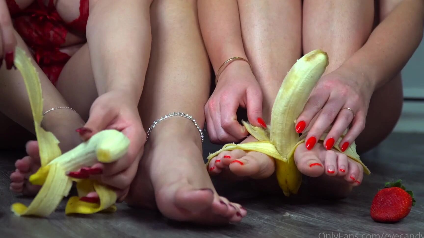 Eyecandytoes Double Strawberry Banana Smash Eyecandytoes Tbt