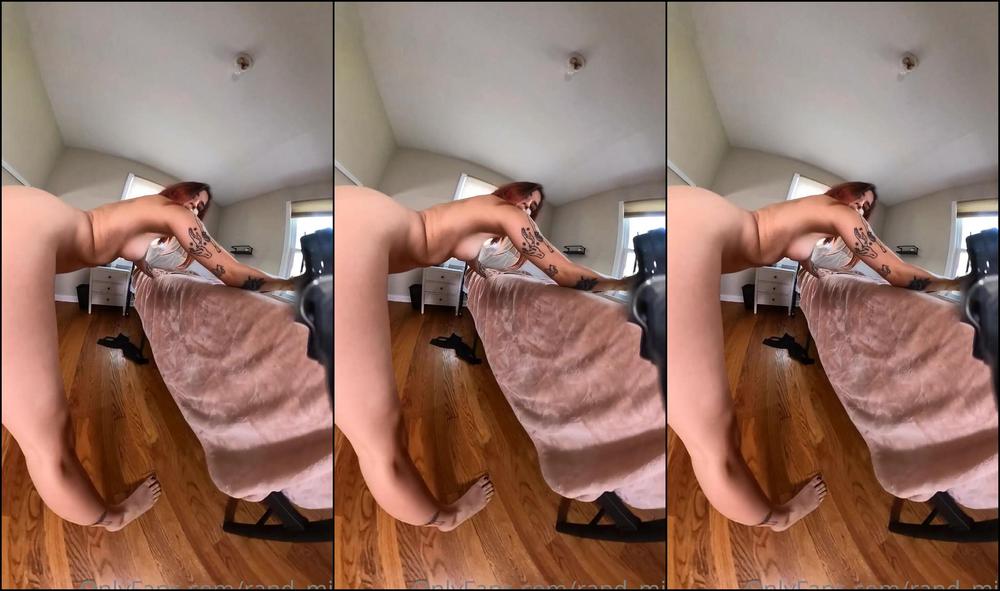 Rand Mia Wide Camera Twerk Video