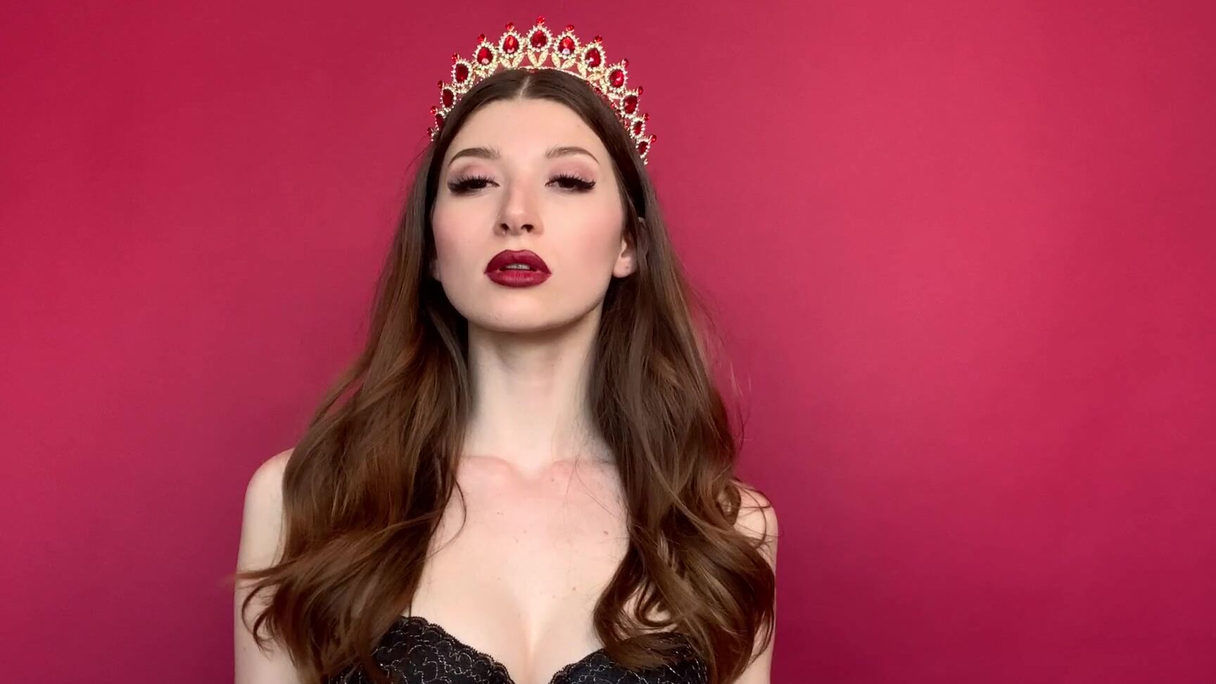 Eva De Vil Video Queen Worship