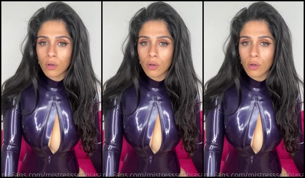 Mistress Sophia Sahara Nicknamed Mistresssophiasahara Onlyfans Listen Up I Have An Idea Comment Below If You D Like Me To Do This On Another Note Who Loves The