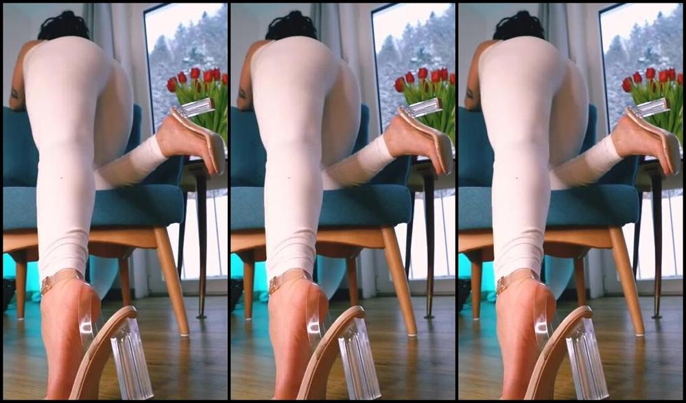 Freakyfjondaxxx Onlyfans Today Am Doing Worship Sessions In An Event In London Am Going To Wear These Heels And Just Wanted