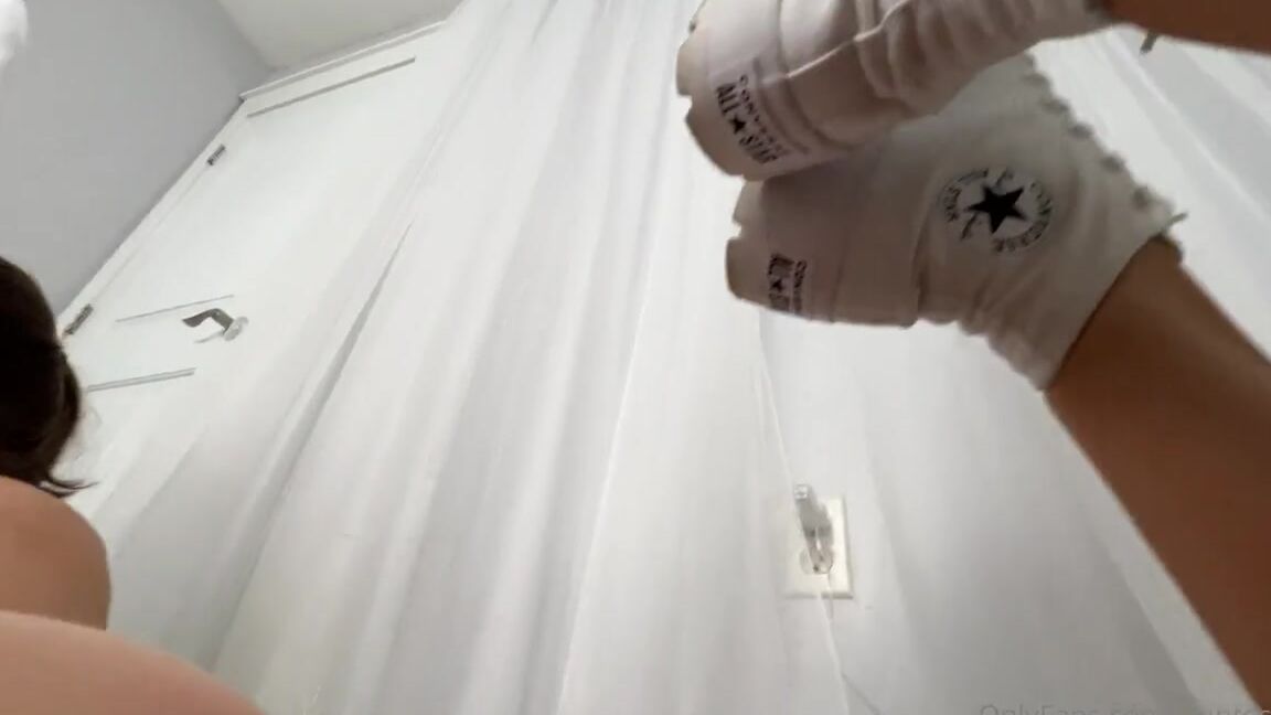 Giantess Tara Nicknamed Giantesstara 07 24 2022 Onlyfans Video Giantess Dva Has A Special Place For You Mz