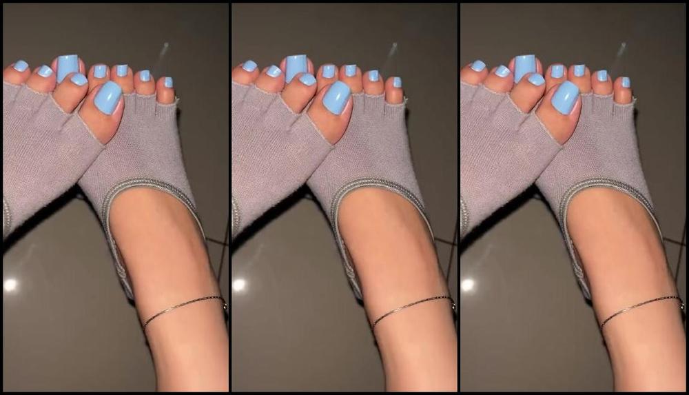 Goddess Cinnamon Aka Cinnamonfeet2 03 02 2025 Onlyfans Video Let Me Take This Off So The Real Fun Starts