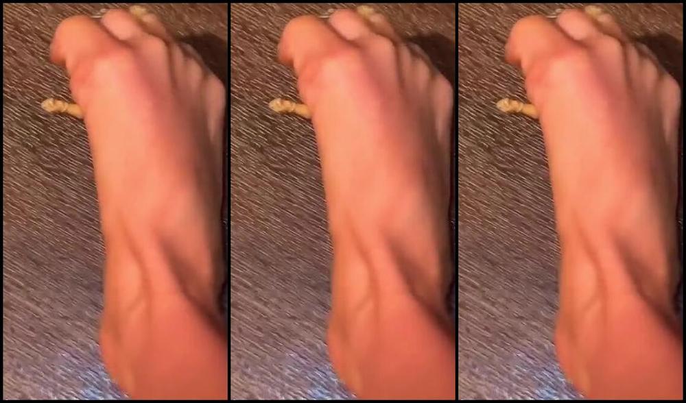 Waifu Jess Nicknamed Waifufeetmilkog Onlyfans Finally Found The Tiny Spying On Me Now Your Mine Forever