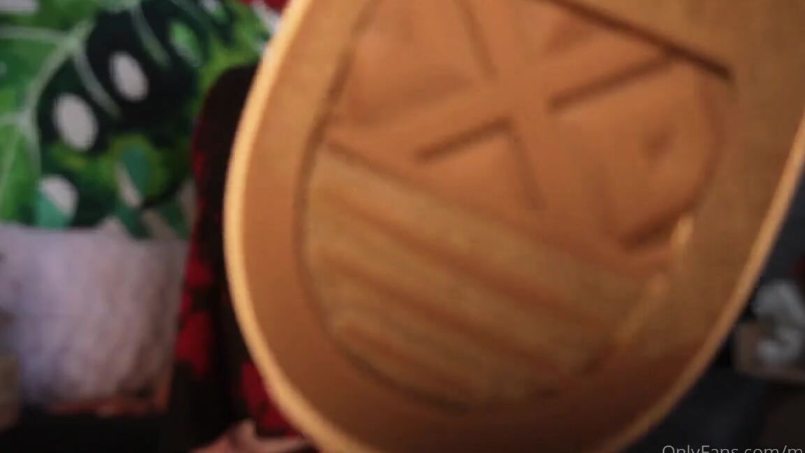 Milaap 12 27 2024 Onlyfans Video Shoe Licker Humiliation Look What Your Life Has Come To