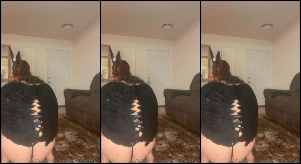 Missmai Late Post But Fun Halloween Trample