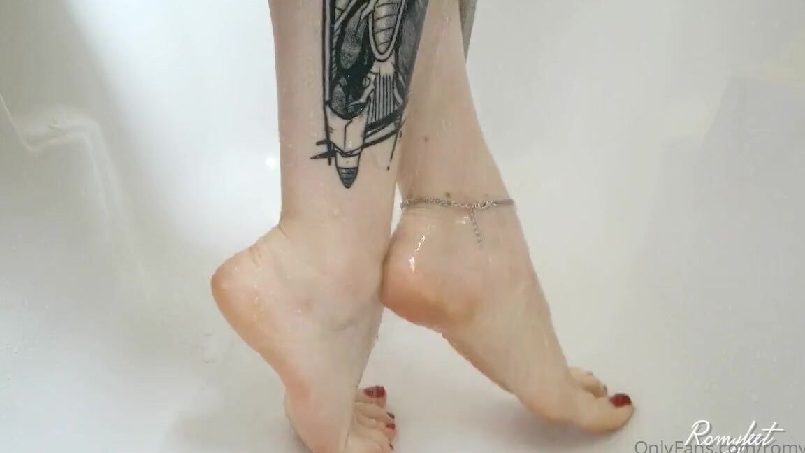 Romy Feet Nicknamed Romyfeet Onlyfans Bienvenue Tous Sur Mon Compte Only Fans Je Vais Vous Proposer Ici Du Contenu