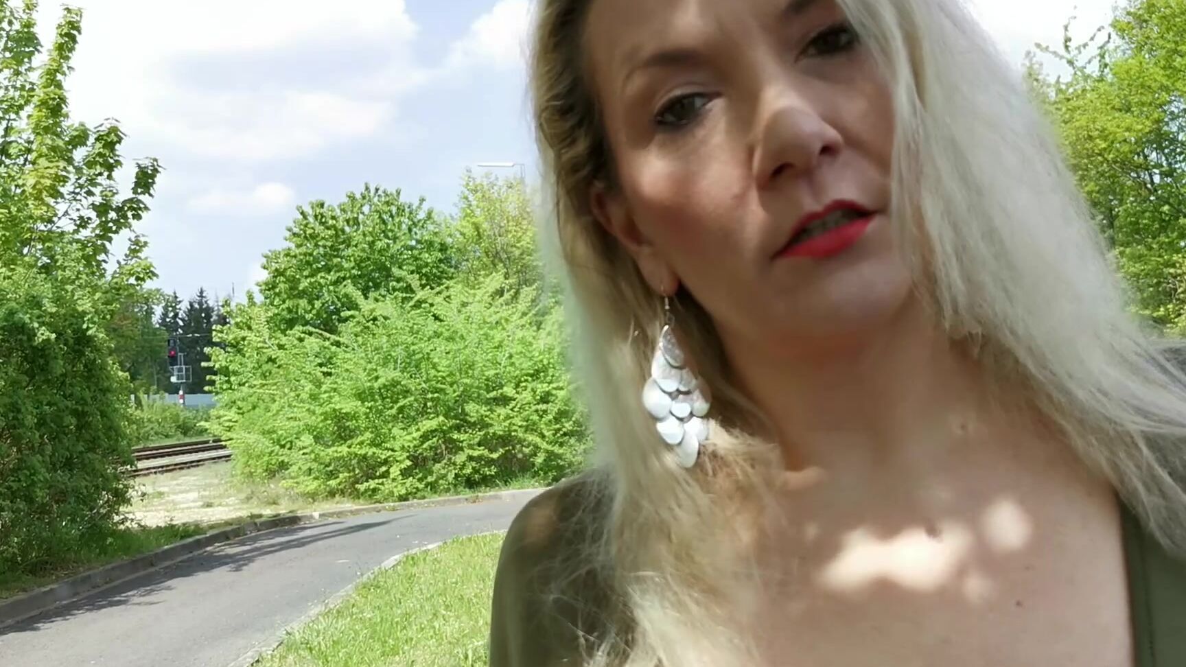 Big Boobs,Cock,Cumshots,Deepthroat,Outdoor Public Blowjobs sandybigboobs kurze rast mit blowjob ManyVids