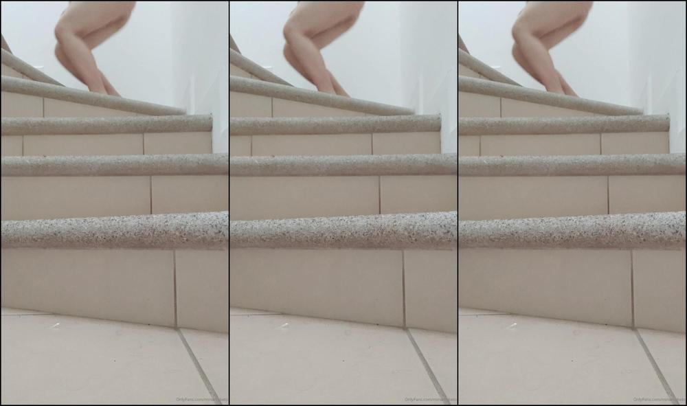 Minarocket Walking The Stairs Naked