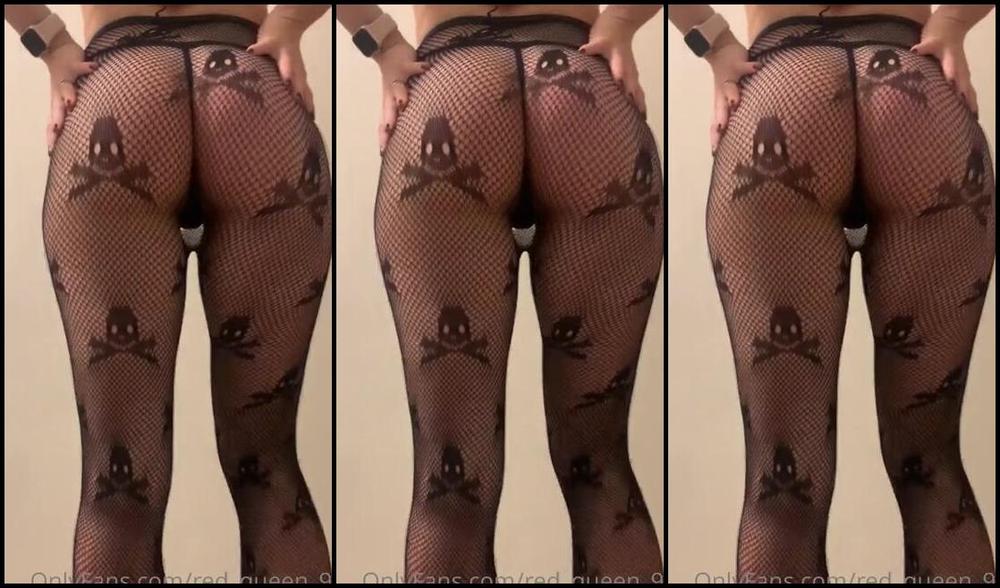 Red Queen Nicknamed Red Queen 94 Femdom 10 31 2022 Onlyfans Video Worship My Feet And Ass In Halloween Nylons Worship And Send Like A Good Boy