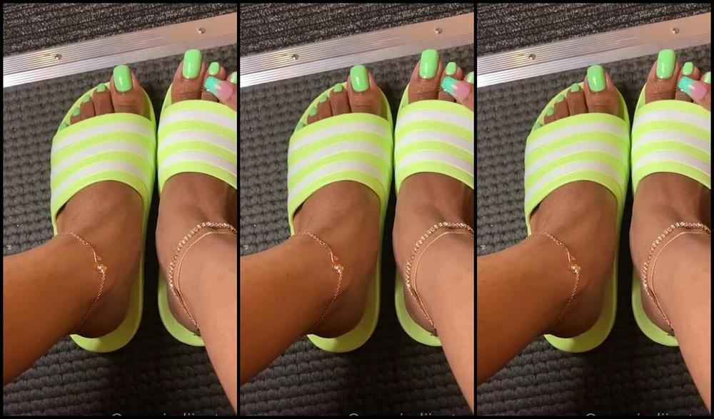 Queenjodiieetoes Aka Prettyfeetonly1800 Onlyfans How Is This Pedi Making You Feel