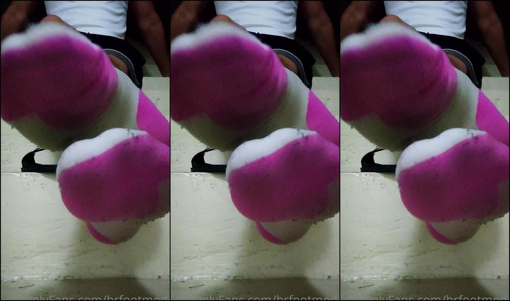 Brfootmodel 2127334151 06 04 2021 For Public Foot Bitch