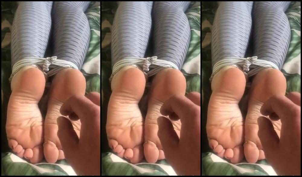 Joeyofarches Nicknamed Joeyofarches Onlyfans My Little Meaty Feet Were Manhandled Knc