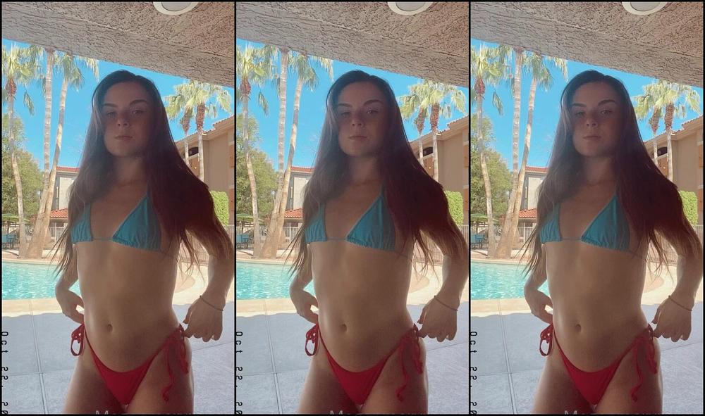 2020 10 24 1129647538 Hanging Out Under The Palm Trees