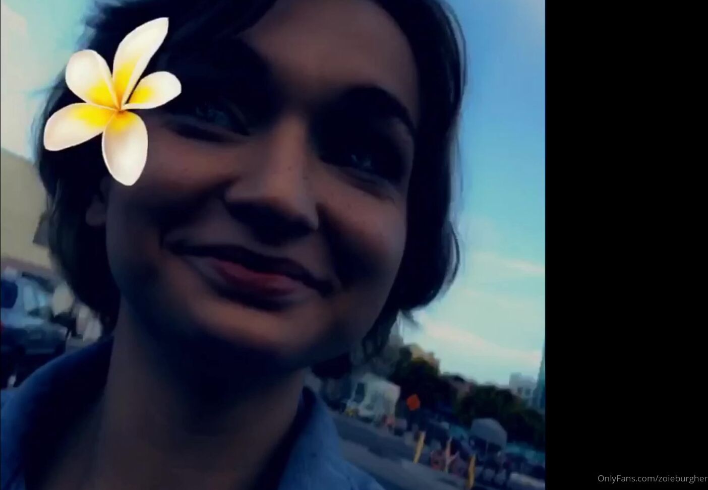 zoieburgher-08-10-2019-69023953-public-nudity-special-7-minutes-long-teasing-in-public-areas-keywords-topless-groping-