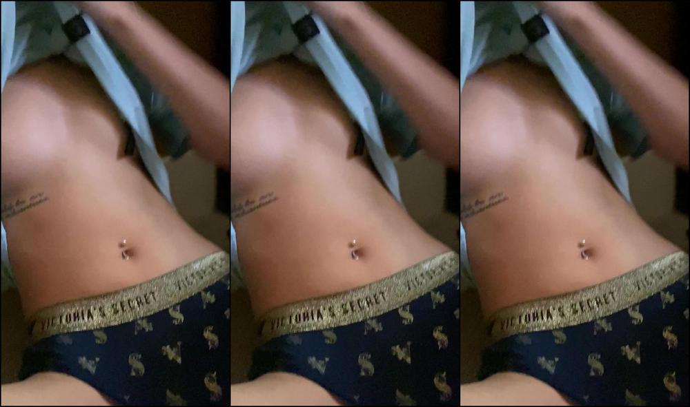 breeboo-30-12-2019-115027377-i-hope-you-enjoy-this-video-of-me-rubbing-my-wet-kitty-silently-as-my-bf-sleeps-in-the-bed