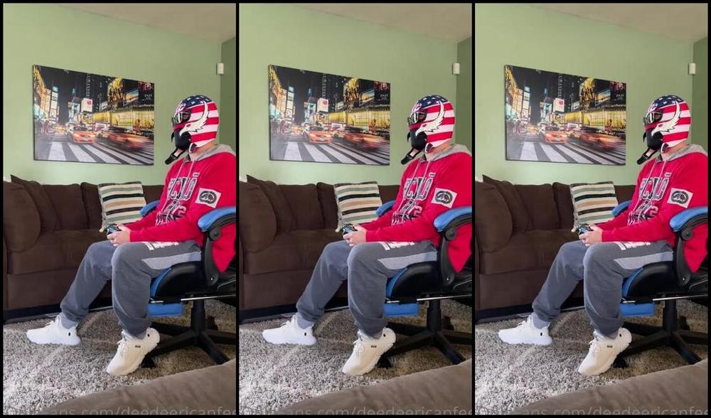 Deedeericanfeet Onlyfans Really U Playing Far Cry Instead Of Playing Wit My Feet Feet On Crotch