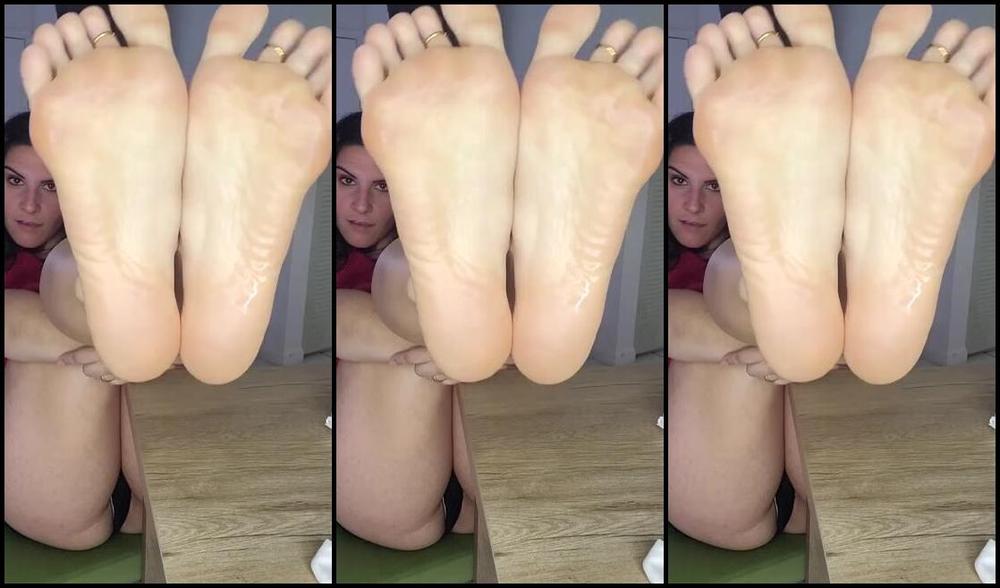 Goddess Nicole Aka Nicolesgoddesssoles Foot Fetish 01 05 2024 Onlyfans Video I Just Know Youre Gonna Bust A Big Nut To Me And My Soft Velvety Goddess