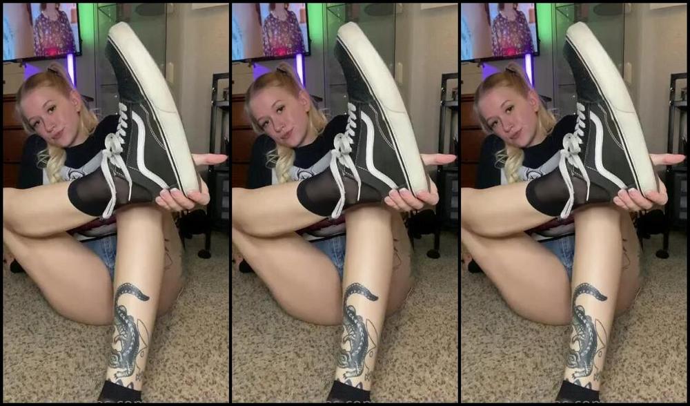 Skye Aka Solesofskye Onlyfans Nice And Stinky