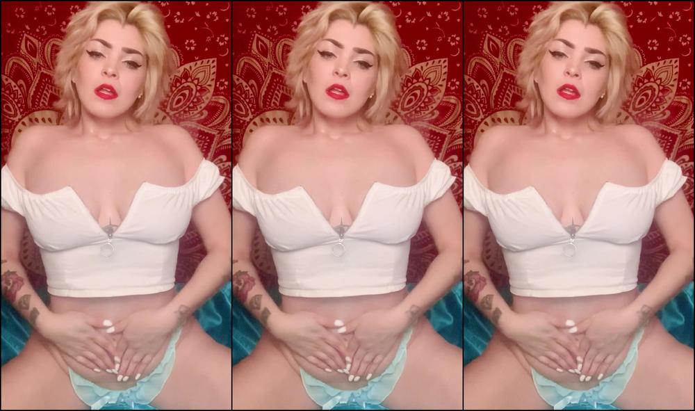 Mrsunivrse Let S Pretend This Isn T Oil For A Second It S Your Babies Haha Part Of