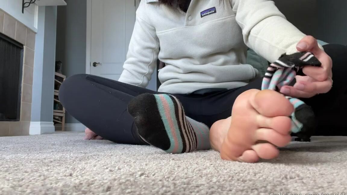 Goddess Mads Nicknamed Mad4Soles Onlyfans These Socks Are So Strong After Just 2 Days Of Wear I Think I Ll Wear Them The Rest Of The Week