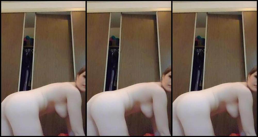 Harleyheartstop Pornmas Day Shower Jiggle And Cumshow