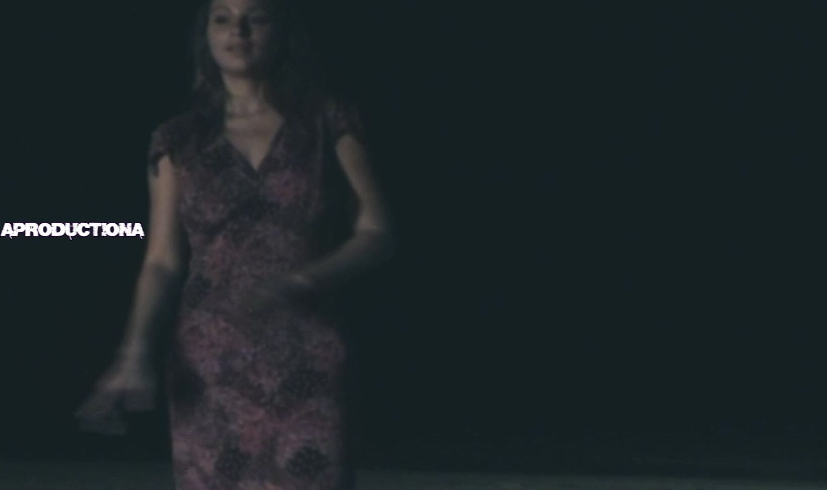 Bonieboy Pee Compilation Of Anita In Maldives