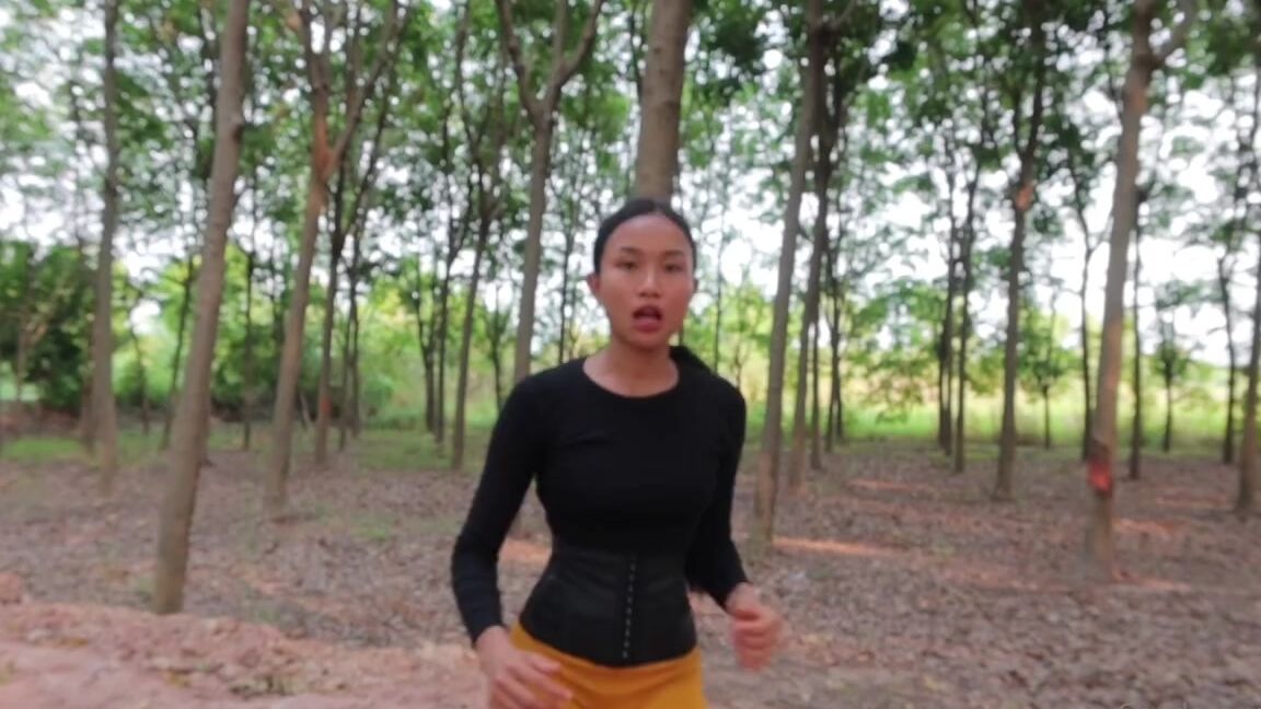 Goddessnutty2 Onlyfans The Soles Of My Feet Will Kick To Your Face And Youll Stick Your Tongue Out Too To Taste My Sole