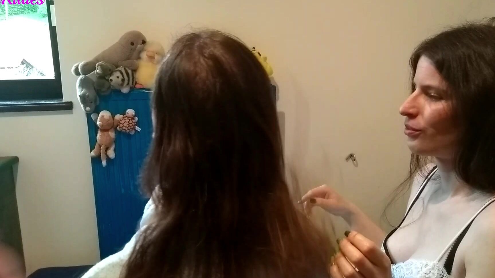 Beards, Hair, Hair Brush, Long Hair, Pussy Eating evil kitties brushing his long hair turns me on ManyVids