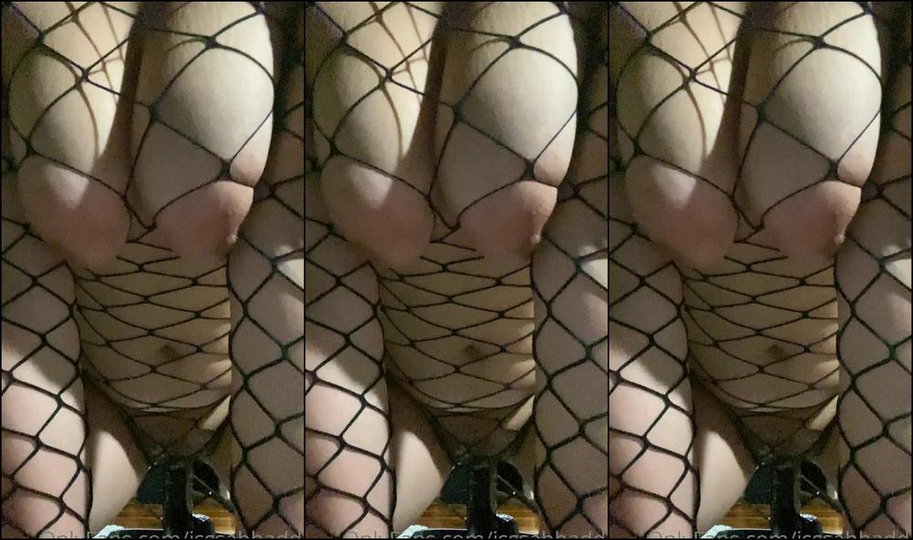 isssabhaddie-02-08-2021-2180722896-new-video-alert-watch-me-get-stuffed-by-this-massive-dildo-w-front-re