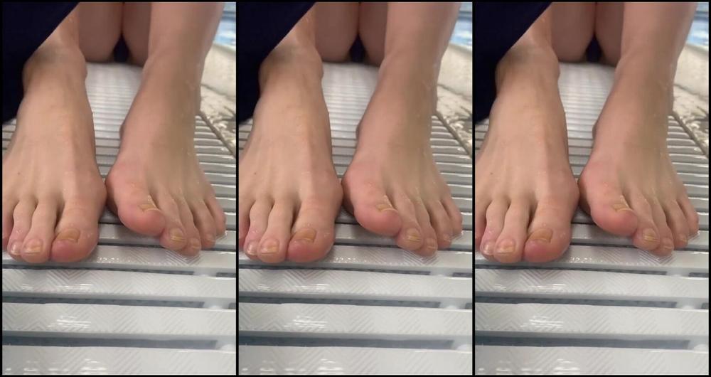 Fityoginina Hey Guys I Hope You Enjoy My Mermaid Play Today Ignore My Unpainted Stained Nails T