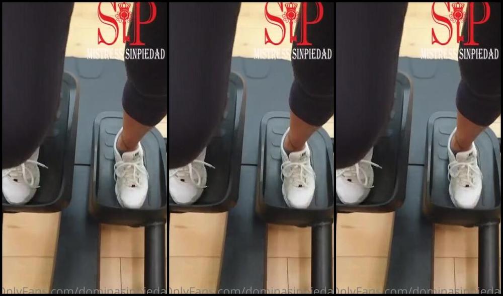 Mistress Sinpiedad Nicknamed Sinpiedad Onlyfans Morning Onlyfans