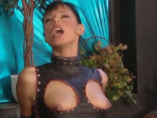 Olivia De Treville Debora 18 Die Schwanzmelkerin S2