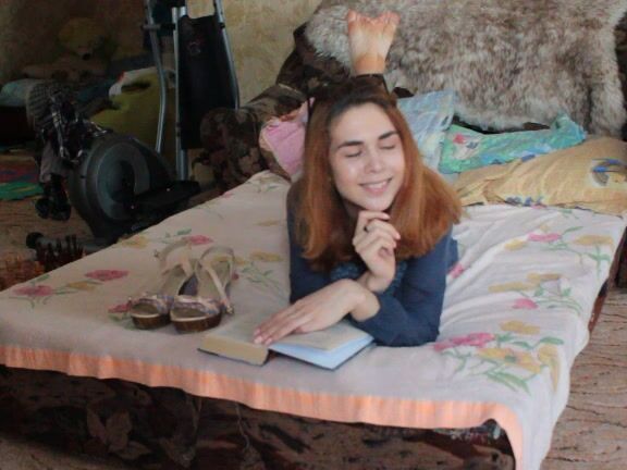 Sniffing baresandals FU_1 SiteRip