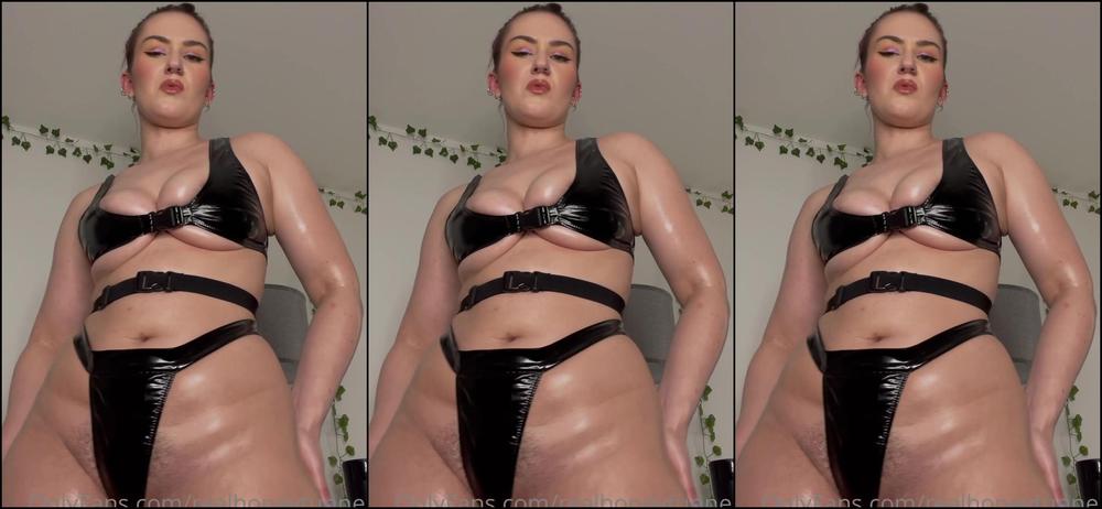 Realhoneytunnelx Feeling Horny And Desperate Of Course You Are Let Your Goddess Help You Milk Your Cock A