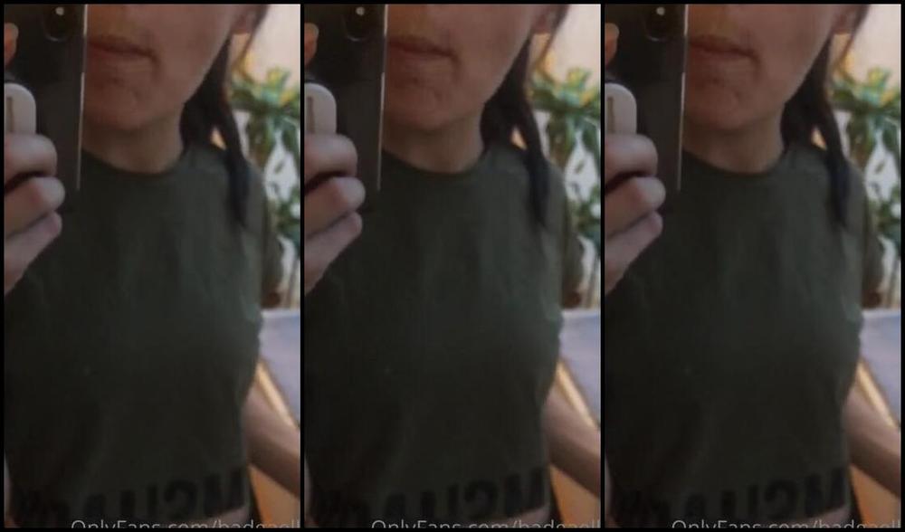 Goddessgaelle Nicknamed Badgaelle Onlyfans J Aimerais Trop Avoir Un Domestique Enferm Dans Un Placard Je Le Sifflerai Uniquement Quand J Ai