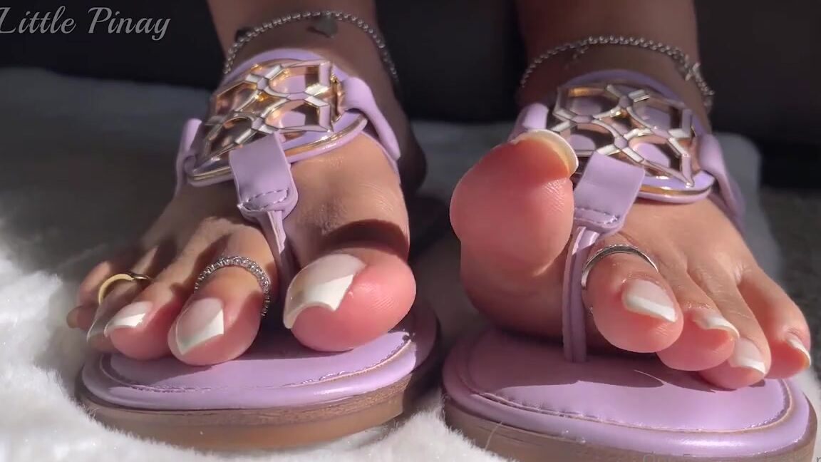 Little Pinay Nicknamed Little Pinay Onlyfans For My Toes Lover533