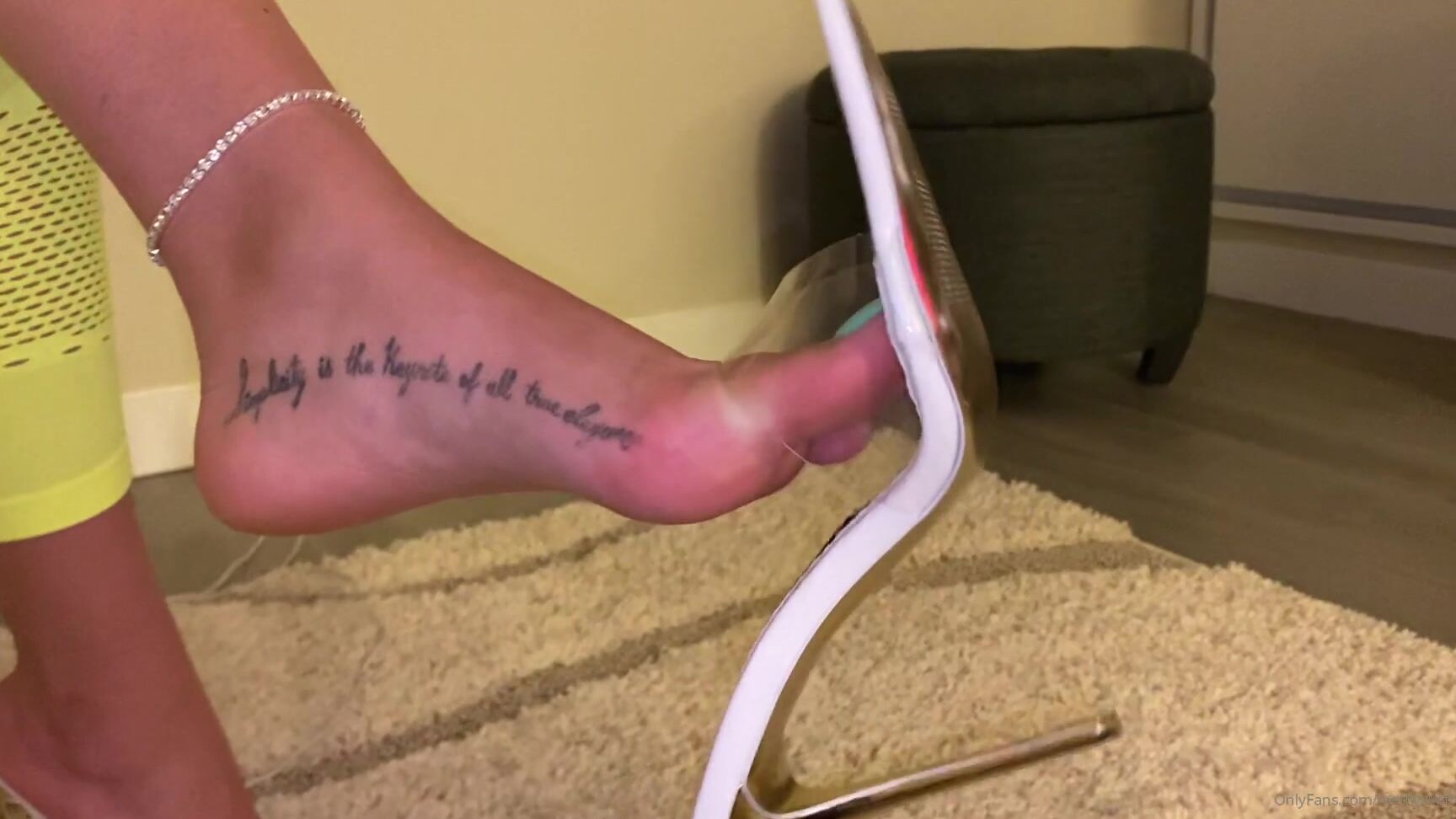 Feetbysvett I M Sure You Like Being Ignored As You Re Laying On My Floor Watching Me Dangle My Sho