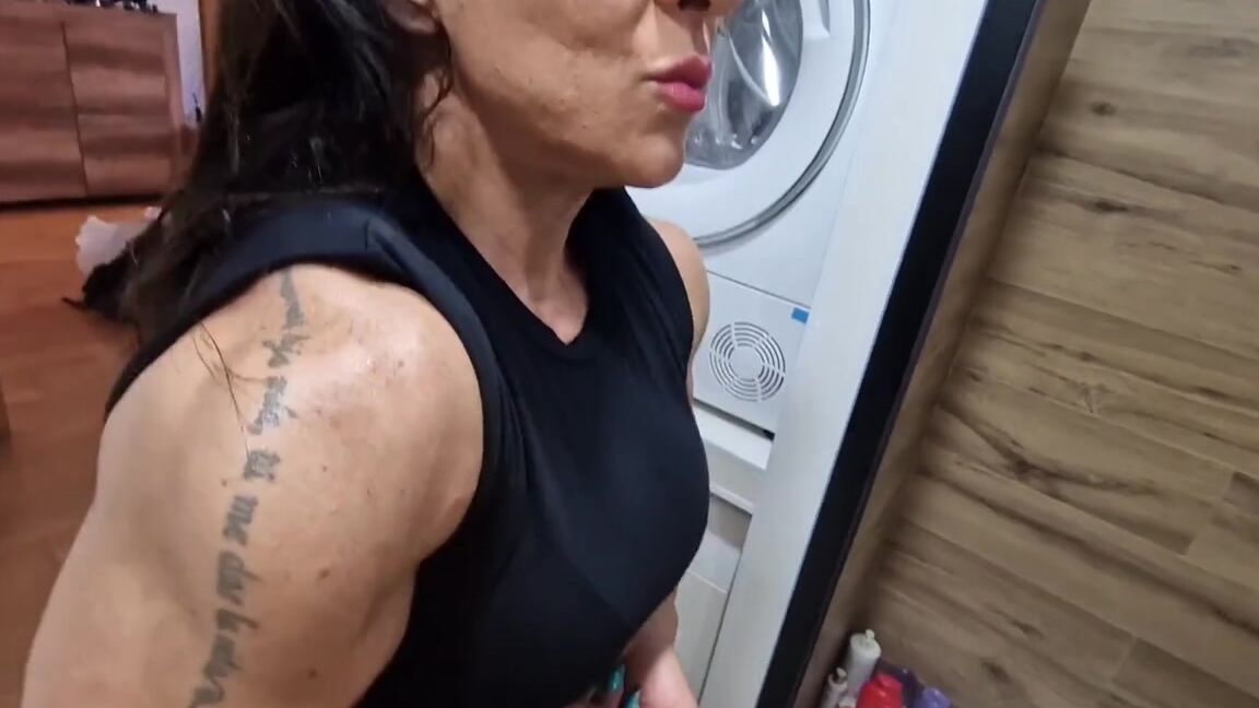 Alejandra Chacon Aka Alejandrachacon 08 16 2023 Onlyfans Video Flex In Black