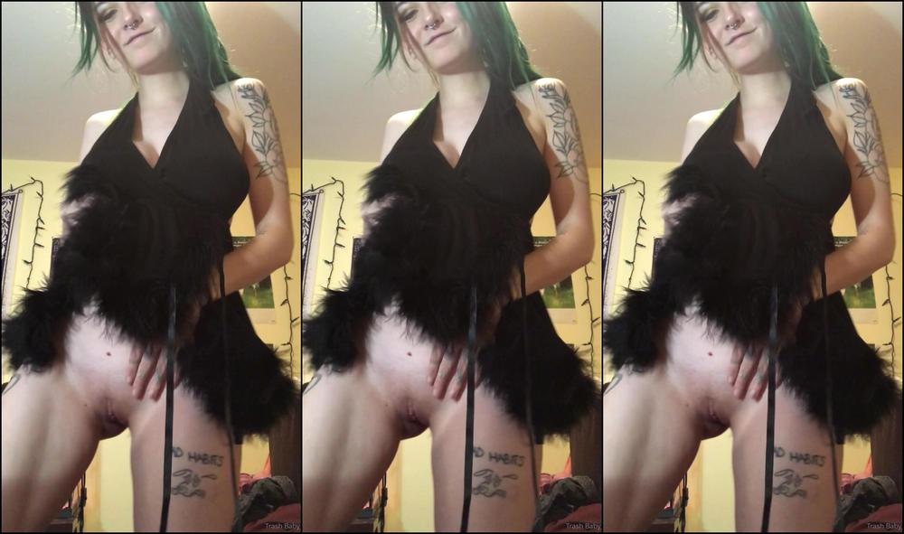 Primetrash Lil Strip Tease For Ya Hope Everybody Has A Great New Years Eve And Ill See You All Next