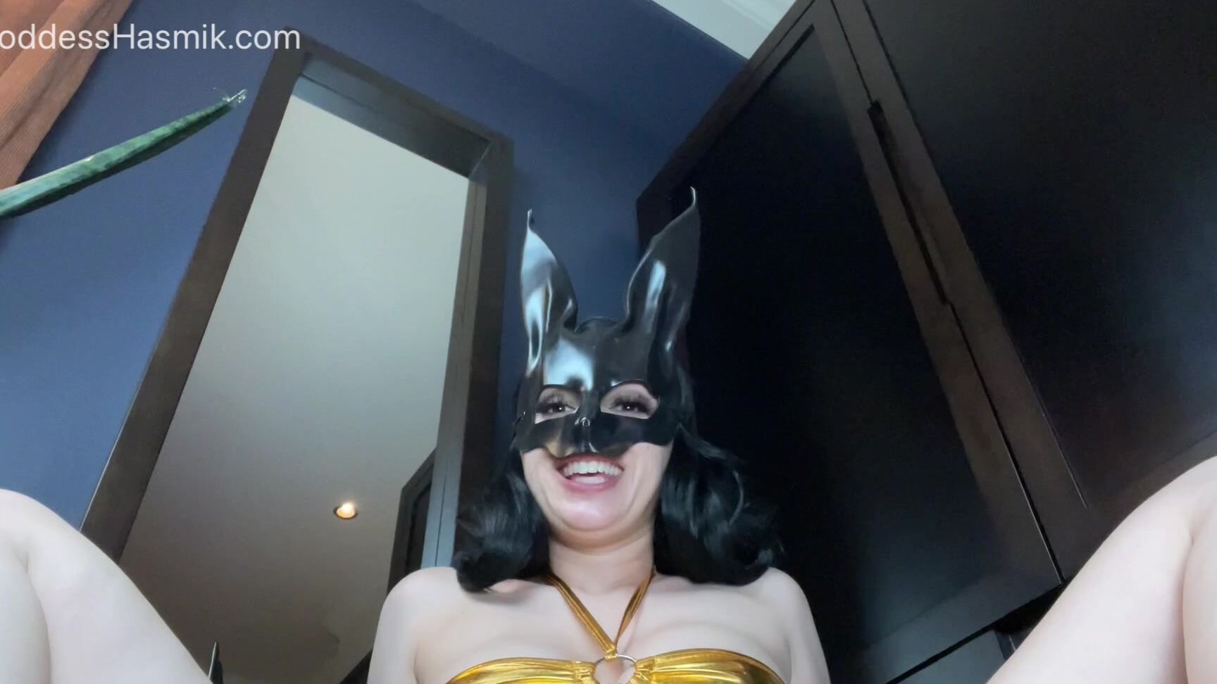 "HasmikJOI" asssquishing, breathplay, footsmother, footstomps, joi Foot Stomping POV manyvids