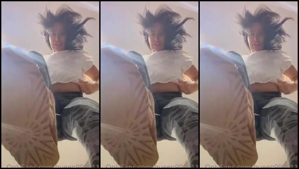 Queen1991 Nicknamed Queen9999111 Foot Fetish 05 23 2023 Onlyfans Video Giantess Crush Crush Lil Bug