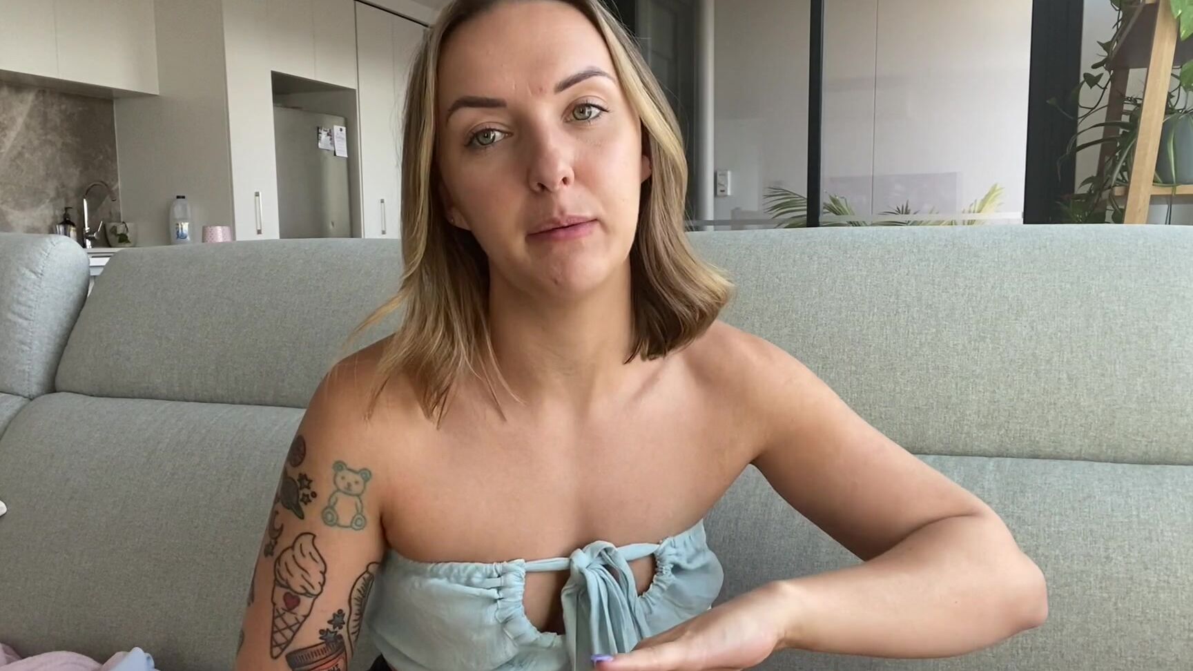 littleeviejones-30-11-2020-1350775728-q-a-7-why-did-i-say-8-where-s-your-next-holiday-what-made-you-decide-to-work-