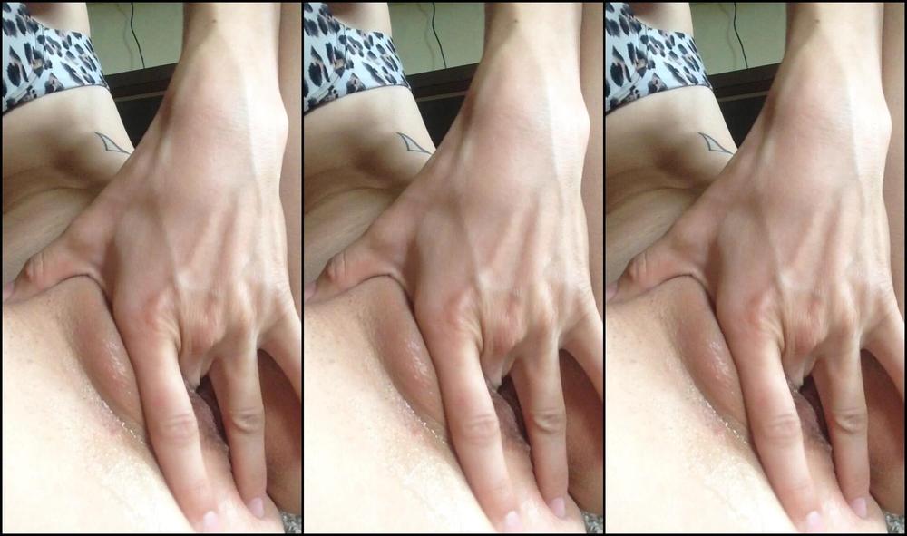 Le Lea Upclose Pussy Squirt