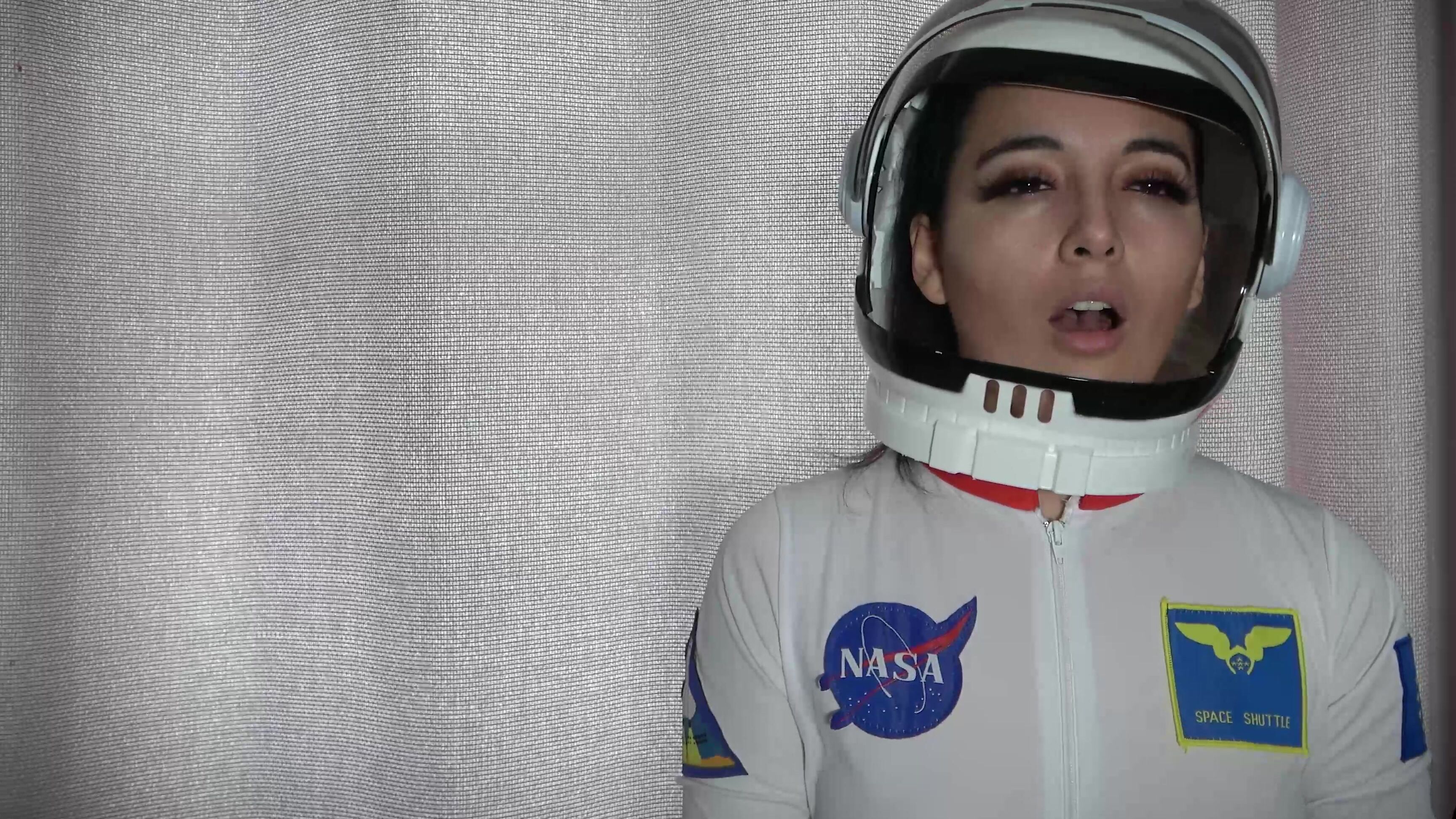 Summer Fox Astronaut Sucked Out Of Ship