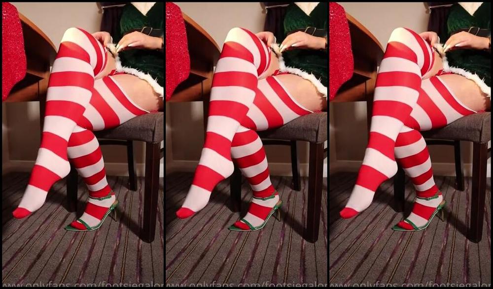Footsiegalore Onlyfans Day 19 Reveal So The Big Boss Footsie Elf At Headquarters Heard About That Naughty Elf S Creep Shot