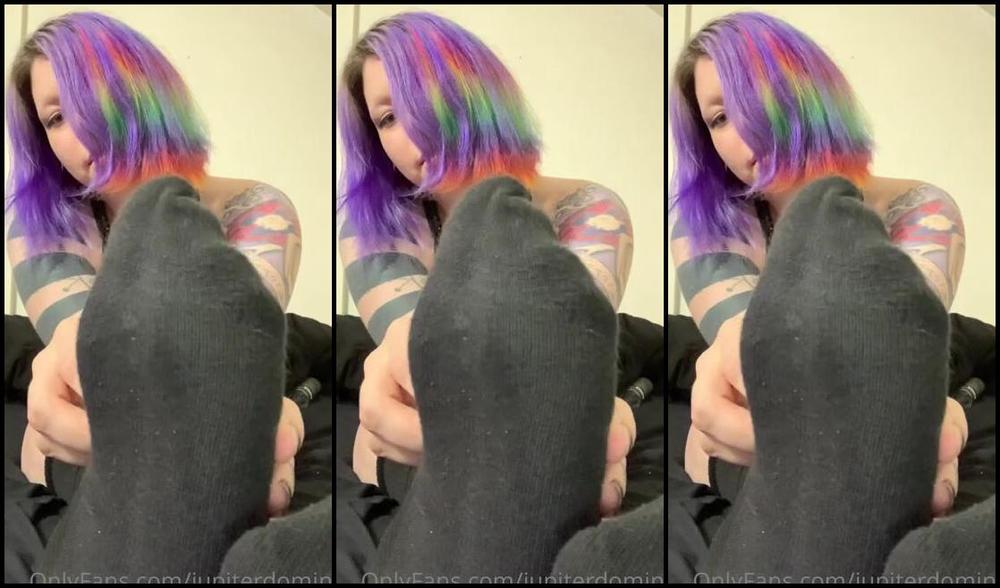 Jupiter Domina Nicknamed Jupiterdomina Onlyfans Black Thigh High Sockies